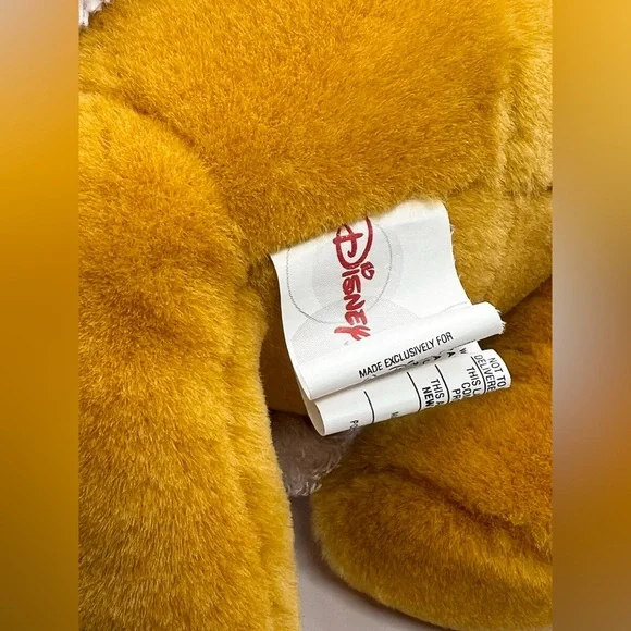 Vintage Winnie The Pooh Disney Store Exclusive Santa Plush 12” Christmas - Picture 9 of 9